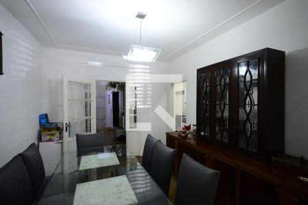 Sala de casa à venda com 4 quartos, 180m² em Vila Mariana, São Paulo