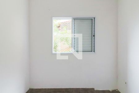 Quarto 2 de apartamento para alugar com 2 quartos, 55m² em Jardim Irapua, Taboão da Serra