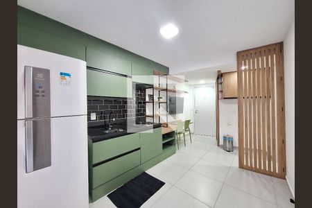 Sala/Cozinha de apartamento para alugar com 1 quarto, 36m² em Centro, Rio de Janeiro