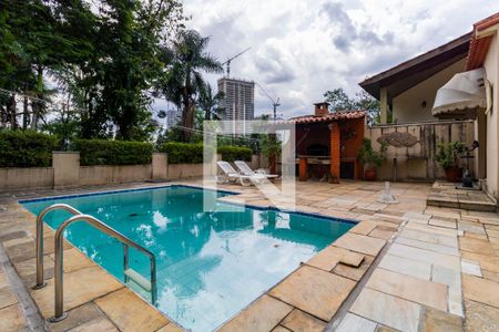 Piscina de casa para alugar com 5 quartos, 430m² em Jardim Vitoria Regia (zona Oeste), São Paulo