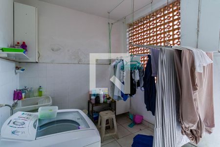 Área de Serviço de casa para alugar com 5 quartos, 430m² em Jardim Vitoria Regia (zona Oeste), São Paulo