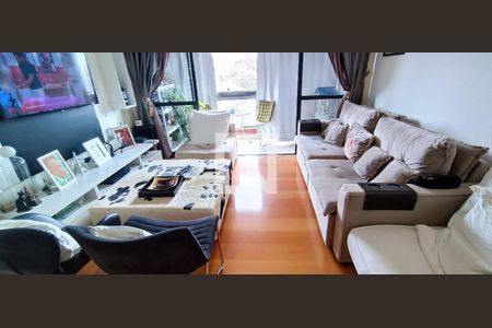 Sala de apartamento à venda com 3 quartos, 110m² em Jardim Leonor, São Paulo