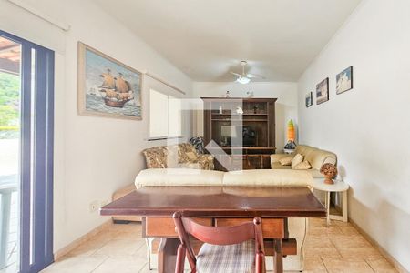 Sala de apartamento para alugar com 3 quartos, 250m² em Jardim Tejereba, Guarujá