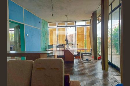 Sala de casa à venda com 5 quartos, 247m² em Salgado Filho, Belo Horizonte
