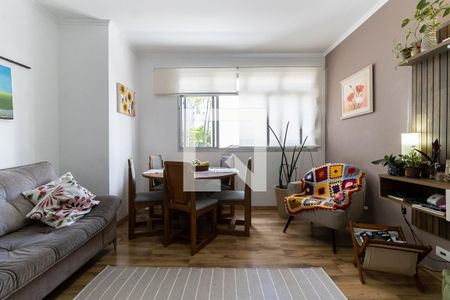 Sala de apartamento à venda com 2 quartos, 75m² em Aclimação, São Paulo