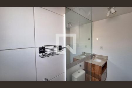 Banheiro de apartamento à venda com 1 quarto, 78m² em Barra Funda, São Paulo