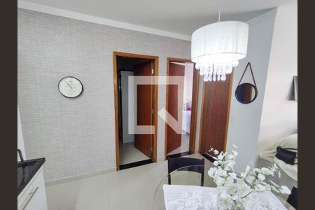 Sala de casa de condomínio à venda com 2 quartos, 50m² em Vila Carrão, São Paulo