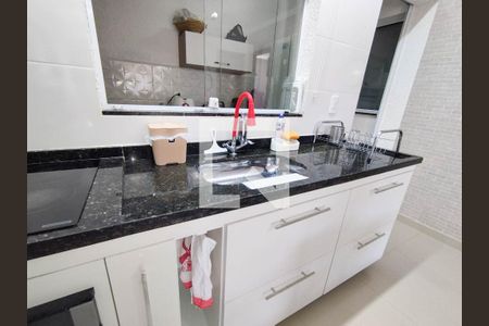 Cozinha de casa de condomínio à venda com 2 quartos, 50m² em Vila Carrão, São Paulo