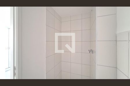 Banheiro de apartamento à venda com 2 quartos, 38m² em Barra Funda, São Paulo