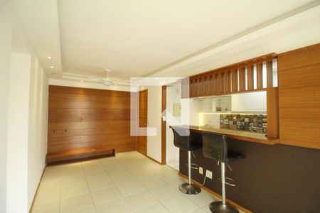 Sala de apartamento à venda com 3 quartos, 77m² em Jacarepaguá, Rio de Janeiro