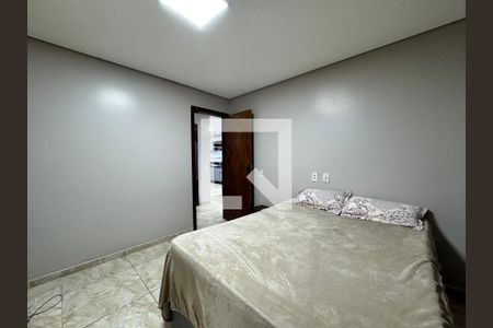 quarto 2 de casa à venda com 2 quartos, 67m² em Campina, São Leopoldo