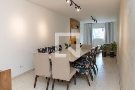 Sala de Jantar de casa à venda com 3 quartos, 165m² em Jardim Eliane, São Paulo