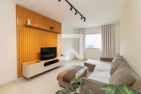 Sala de casa à venda com 3 quartos, 165m² em Jardim Eliane, São Paulo