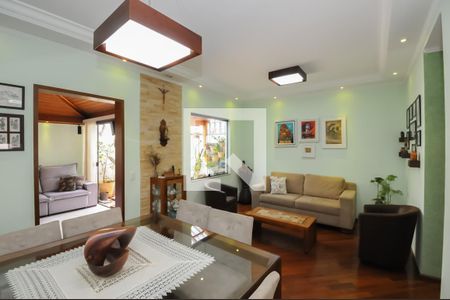 Sala de casa de condomínio à venda com 3 quartos, 115m² em Jardim Lauro Gomes, São Bernardo do Campo