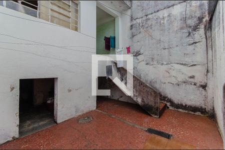 Quintal de casa à venda com 2 quartos, 148m² em Vila Dom Pedro I, São Paulo