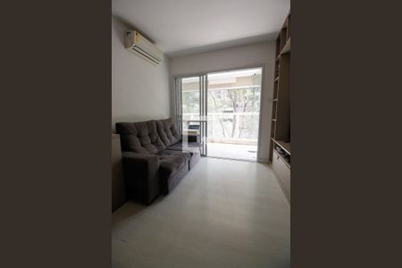 Sala de apartamento para alugar com 1 quarto, 50m² em Vila Andrade, São Paulo