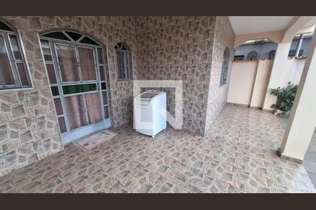 Foto 34 de casa à venda com 5 quartos, 270m² em Regina, Contagem
