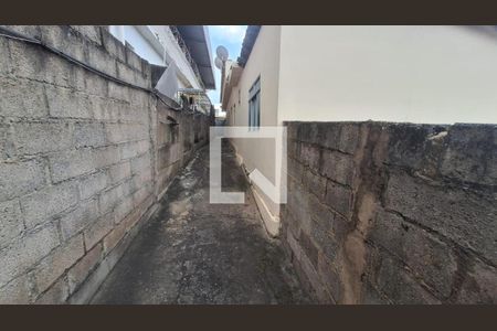 Foto 30 de casa à venda com 5 quartos, 270m² em Regina, Contagem