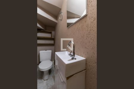 Lavabo de casa à venda com 3 quartos, 143m² em Vila Ré, São Paulo