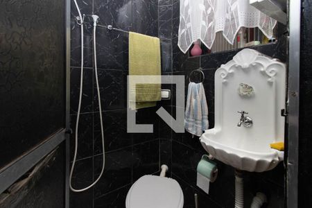 Banheiro da Suíte 1 de casa à venda com 3 quartos, 30m² em Vila Maria Baixa, São Paulo