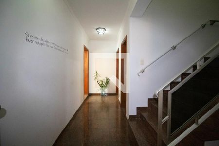 Sala de casa à venda com 6 quartos, 233m² em Alto de Pinheiros, São Paulo