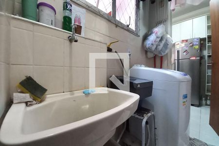 Apartamento à venda com 87m², 3 quartos e 1 vagaÁrea de Serviço