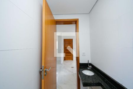 Banheiro de apartamento para alugar com 1 quarto, 36m² em Vila Carrão, São Paulo