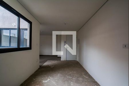 Sala de apartamento à venda com 2 quartos, 53m² em Vila Curuçá, Santo André