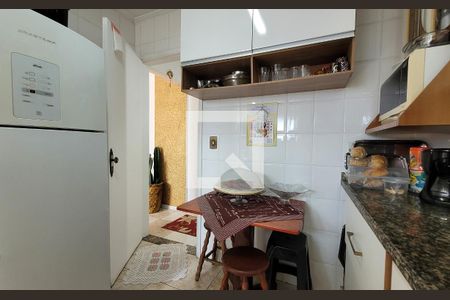 Cozinha de apartamento à venda com 3 quartos, 80m² em Vila Humaita, Santo André
