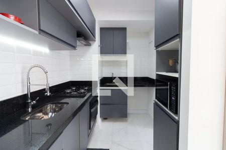 Cozinha de apartamento para alugar com 2 quartos, 41m² em Butantã, São Paulo