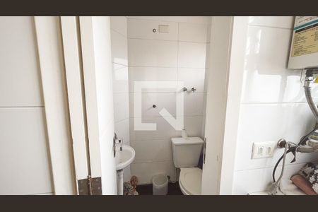 Banheiro de serviço de apartamento à venda com 4 quartos, 187m² em Água Fria, São Paulo