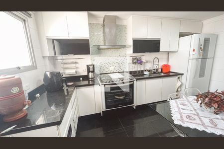 Cozinha de apartamento à venda com 4 quartos, 187m² em Água Fria, São Paulo