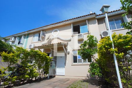 Fachada da Casa de casa de condomínio à venda com 3 quartos, 87m² em Humaitá, Porto Alegre