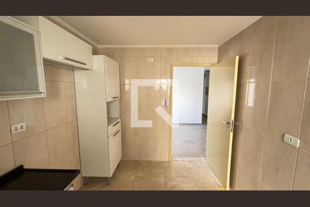 Cozinha de apartamento à venda com 2 quartos, 70m² em Vila Santa Teresa, Santo André