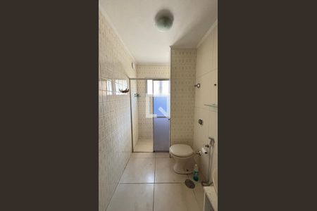 Banheiro de apartamento à venda com 2 quartos, 70m² em Vila Santa Teresa, Santo André