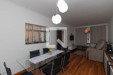 Sala de casa à venda com 3 quartos, 150m² em Vila Dom Pedro Ii, São Paulo