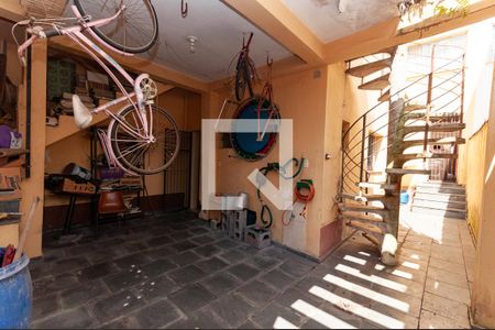 Quintal de casa à venda com 4 quartos, 120m² em Pompeia, São Paulo