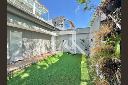 Área externa de casa de condomínio à venda com 4 quartos, 320m² em Barra da Tijuca, Rio de Janeiro