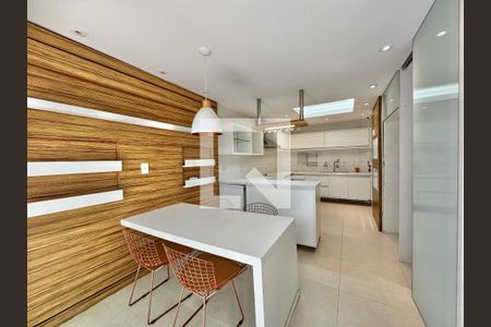 Cozinha de casa de condomínio à venda com 4 quartos, 320m² em Barra da Tijuca, Rio de Janeiro