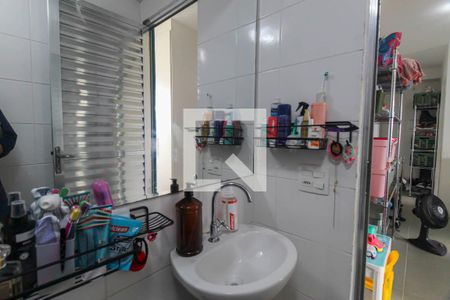 Banheiro de apartamento à venda com 1 quarto, 35m² em Jardim Ibitirama, São Paulo