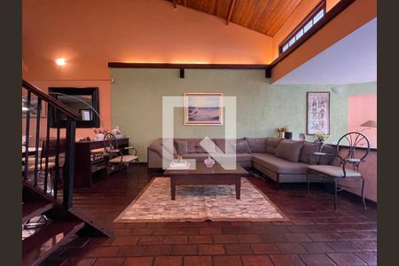 Sala de casa à venda com 5 quartos, 230m² em Jardim Bonfiglioli, São Paulo