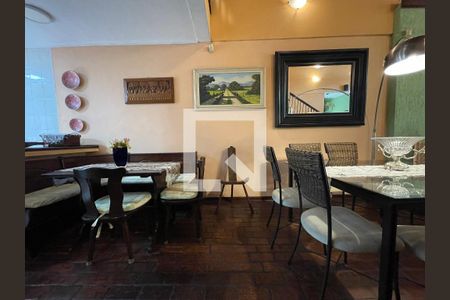 Sala de casa à venda com 5 quartos, 230m² em Jardim Bonfiglioli, São Paulo