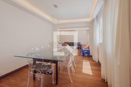 Sala de apartamento à venda com 3 quartos, 140m² em Jardim Paulistano, São Paulo