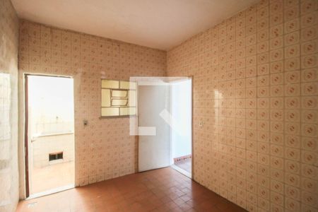 Cozinha de apartamento para alugar com 2 quartos, 60m² em Parque Ulisses, Nova Iguaçu