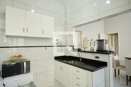 Cozinha de apartamento à venda com 3 quartos, 120m² em Cruzeiro, Belo Horizonte