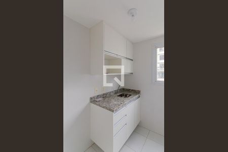 Cozinha de apartamento para alugar com 1 quarto, 34m² em Liberdade, São Paulo