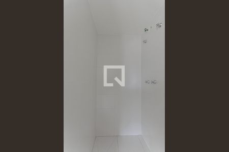 Banheiro de apartamento para alugar com 1 quarto, 34m² em Liberdade, São Paulo