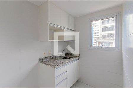 Cozinha de apartamento para alugar com 1 quarto, 34m² em Liberdade, São Paulo