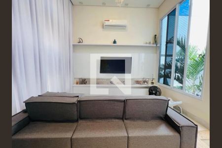 Foto 02 de casa de condomínio à venda com 3 quartos, 250m² em Swiss Park, Campinas