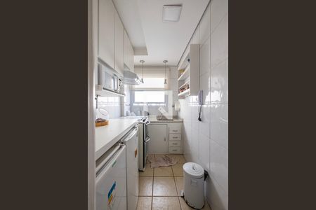 Cozinha de kitnet/studio à venda com 1 quarto, 35m² em Cerqueira César, São Paulo